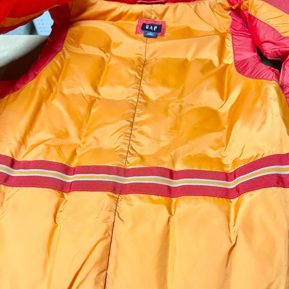 GAP Down-Filled Red Vest - Picture 10 of 16